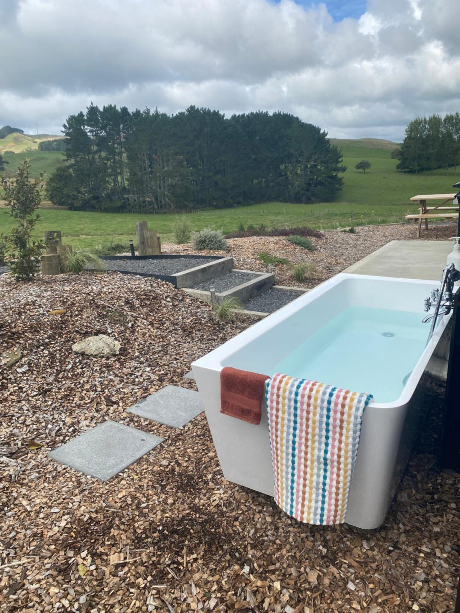 Villa Soul Shack, With Outdoor Bath Raglan Exterior foto